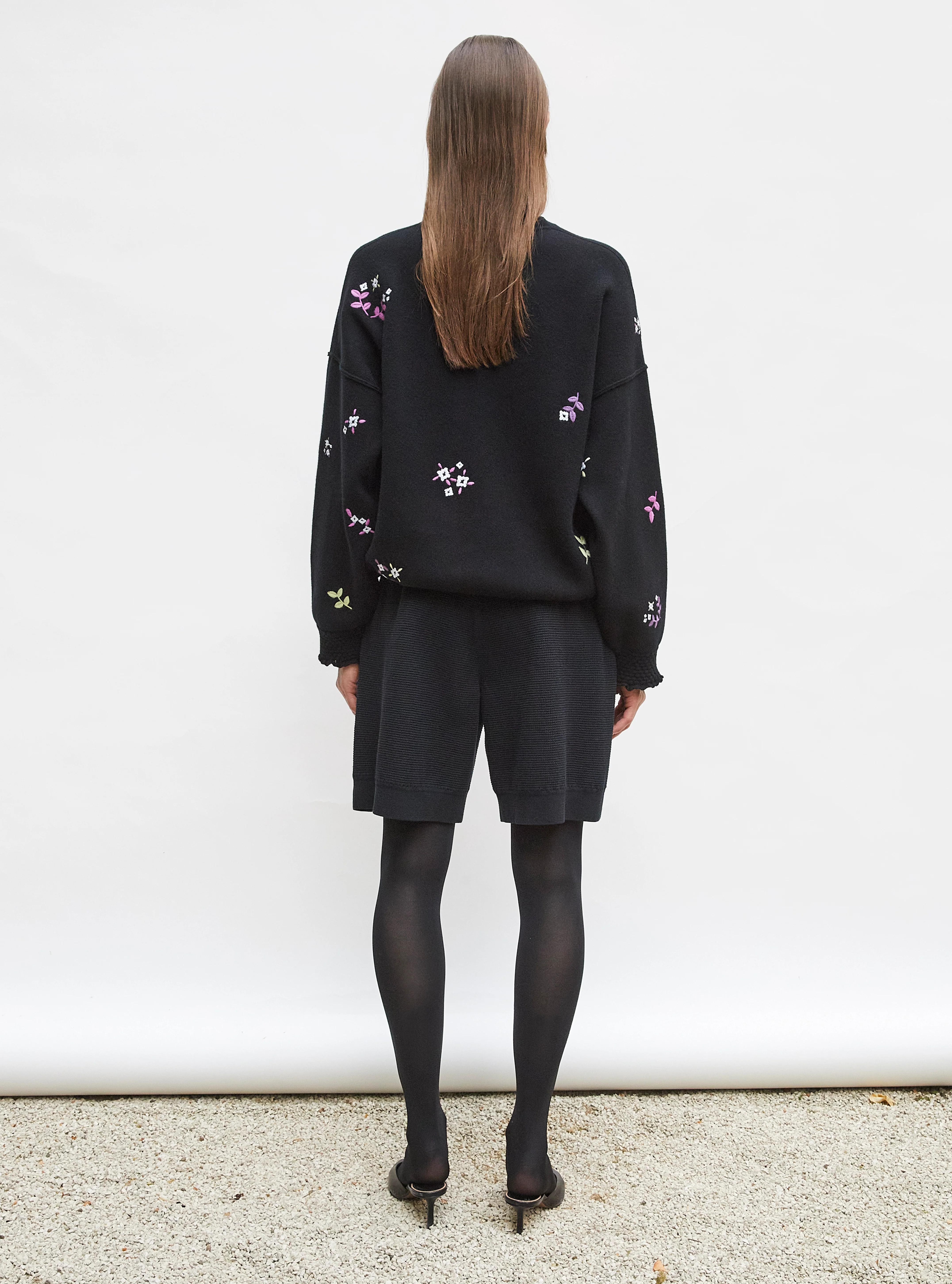 sweat finitions brodées - Image 5