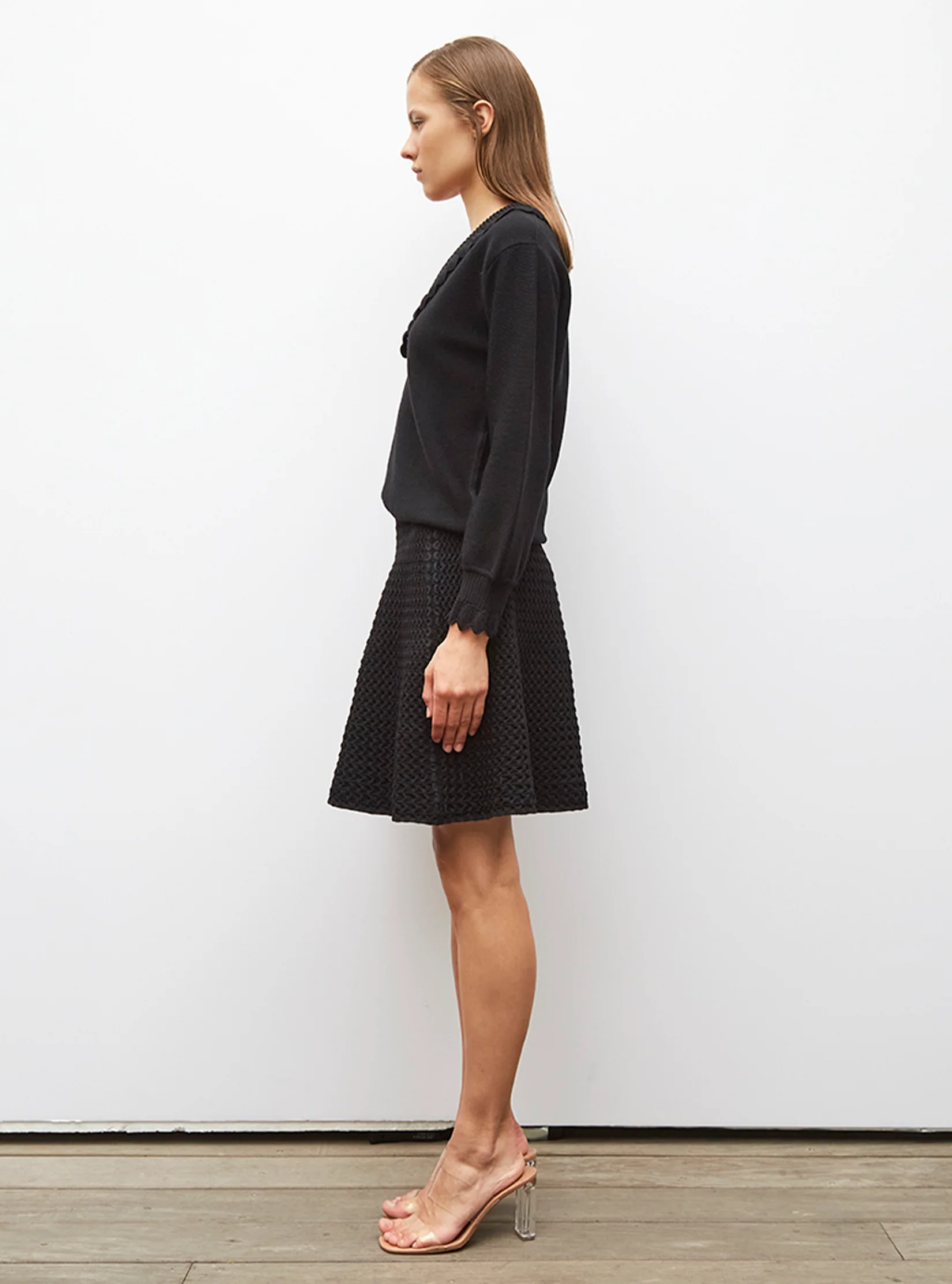 top fin à col v volanté - Image 4