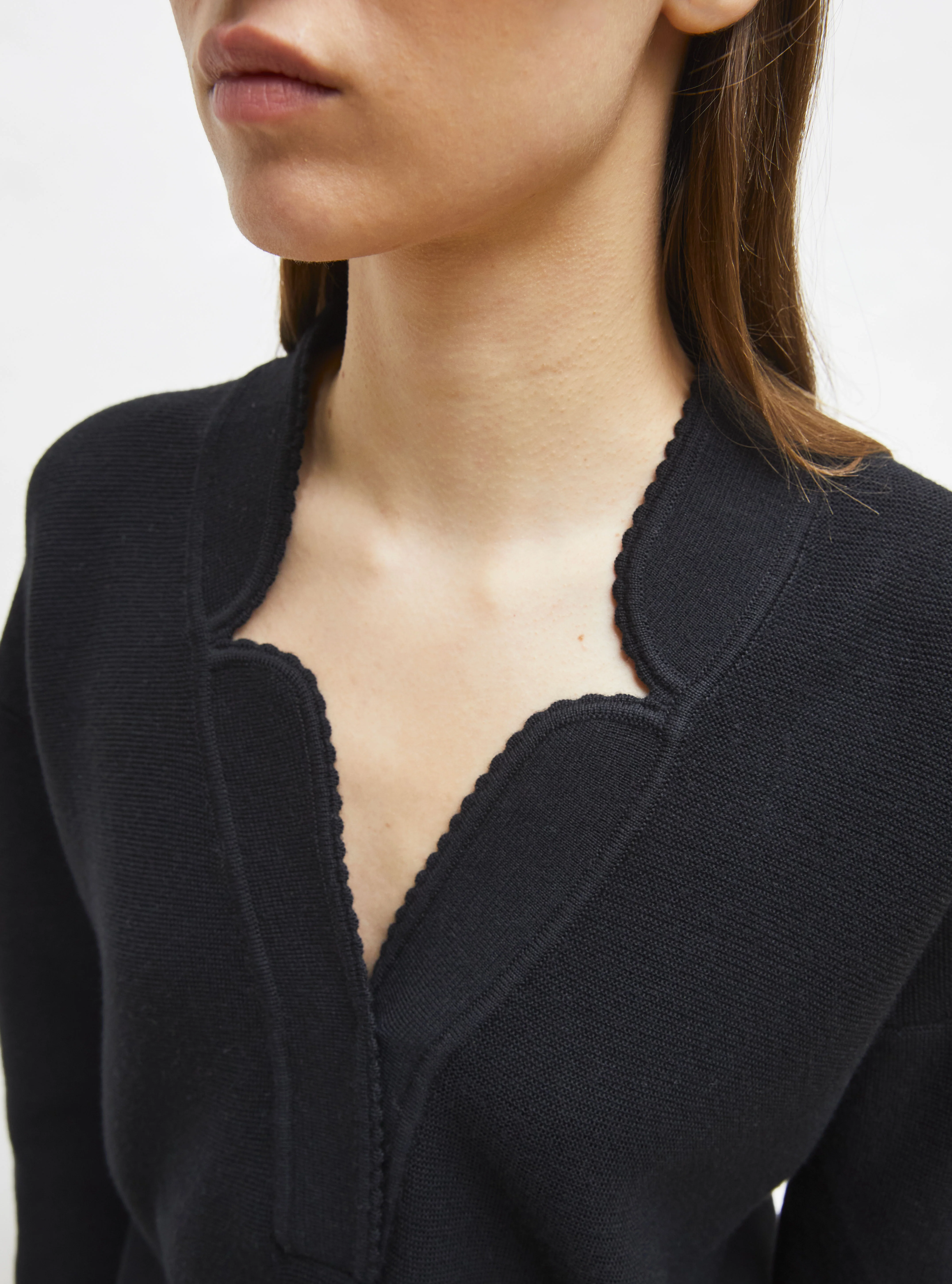 top en maille col v festonné - Image 5